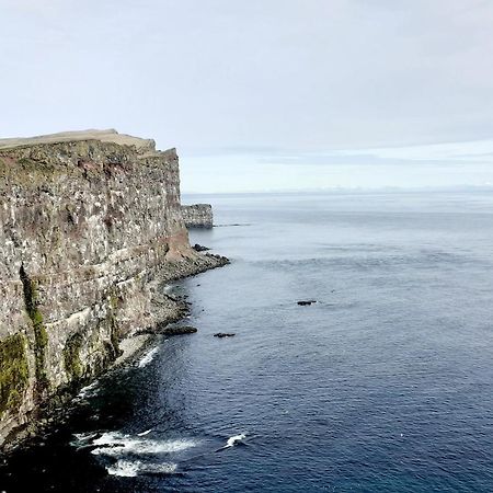 Guesthouse Bjarmaland Talknafjordur Esterno foto