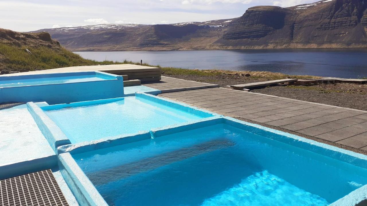 Guesthouse Bjarmaland Talknafjordur Esterno foto